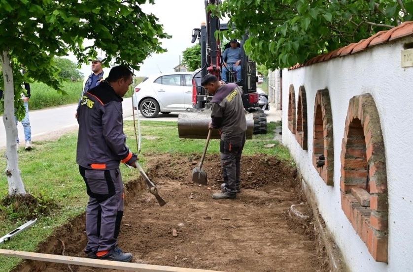 Izgradnja novih trotoara Jakovo