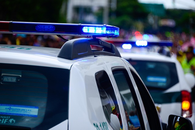 Policija